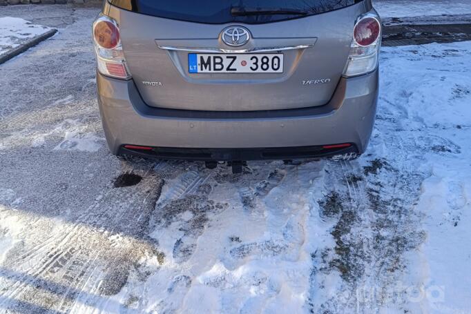 Toyota Verso 1 generation [restyling] Minivan