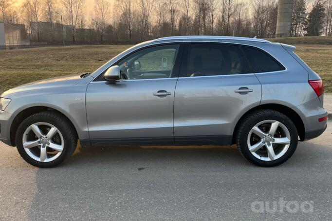 Audi Q5 8R Crossover