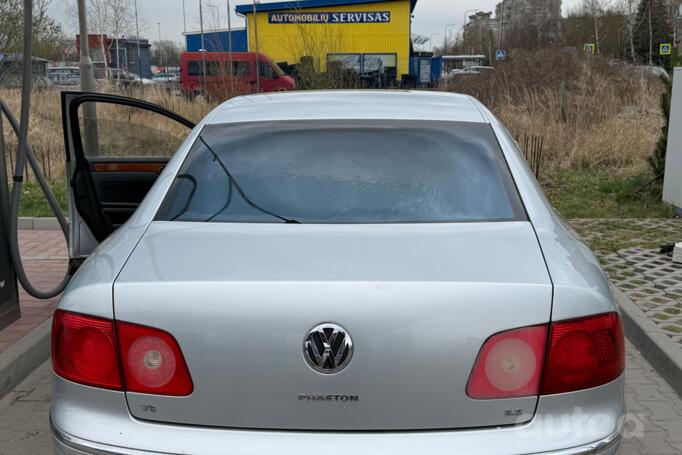 Volkswagen Phaeton 1 generation Sedan