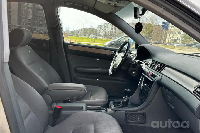 Audi A6 4B/C5 Sedan