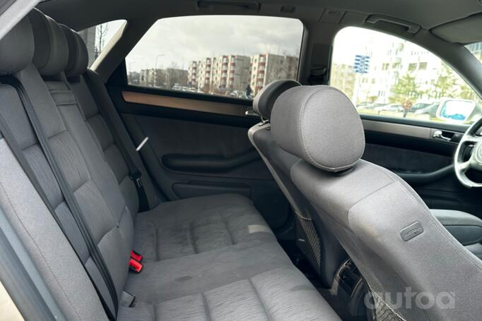 Audi A6 4B/C5 Sedan