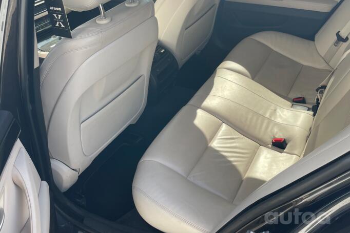 BMW 5 Series F07/F10/F11 [restyling] Sedan