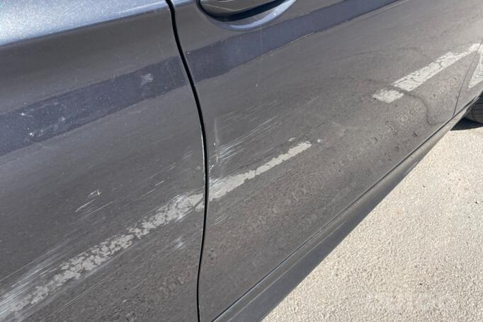 BMW 5 Series F07/F10/F11 [restyling] Sedan
