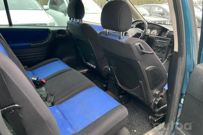 Opel Zafira A [restyling] Minivan 5-doors