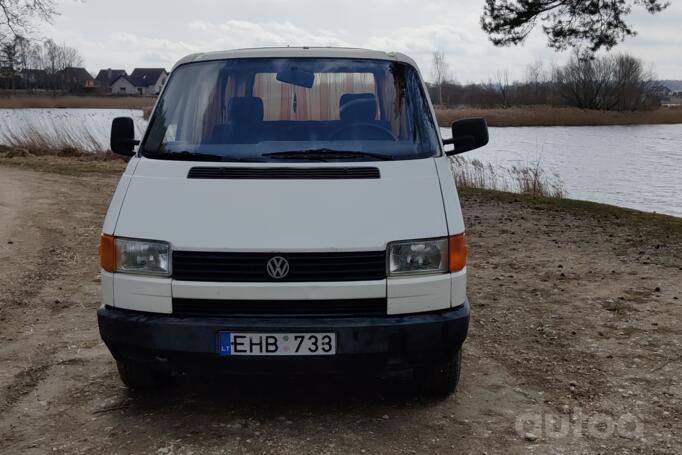 Volkswagen Transporter T4 Minivan 4-doors
