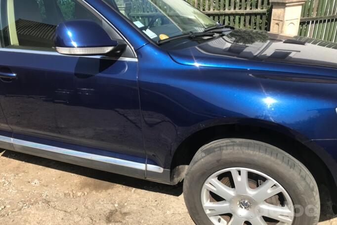 Volkswagen Touareg 1 generation [restyling] Crossover