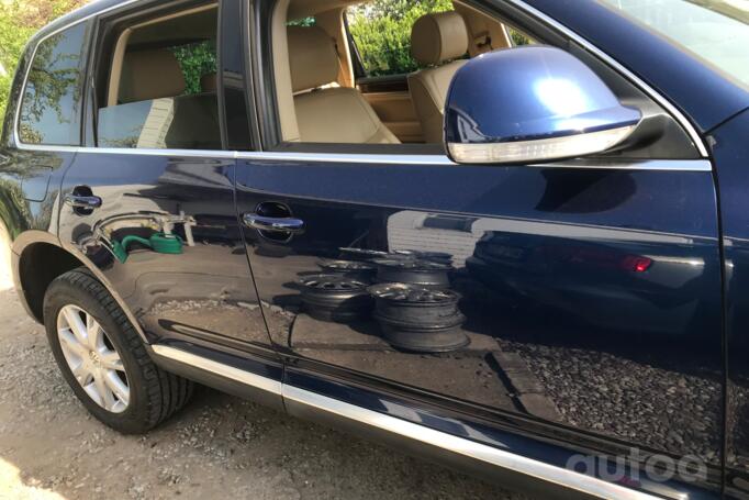 Volkswagen Touareg 1 generation [restyling] Crossover