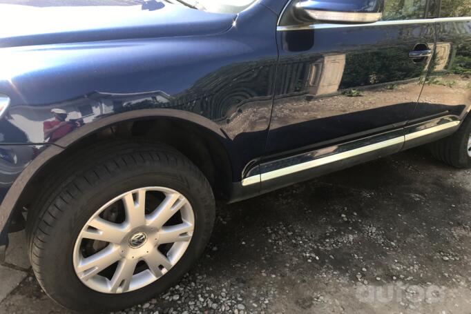 Volkswagen Touareg 1 generation [restyling] Crossover