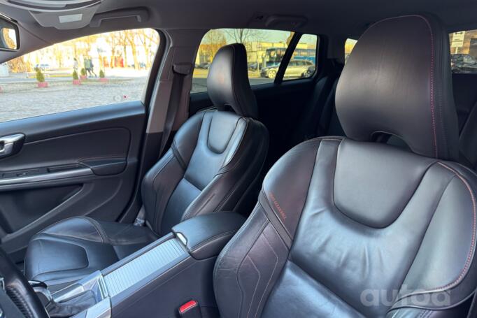 Volvo V60 1 generation [restyling] wagon 5-doors