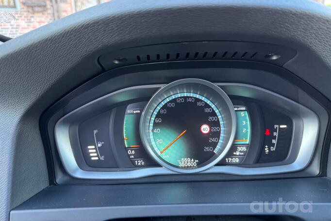 Volvo V60 1 generation [restyling] wagon 5-doors