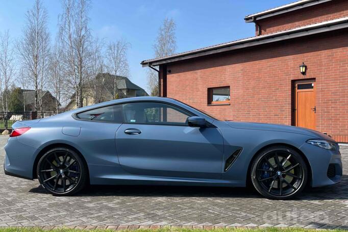 BMW M8