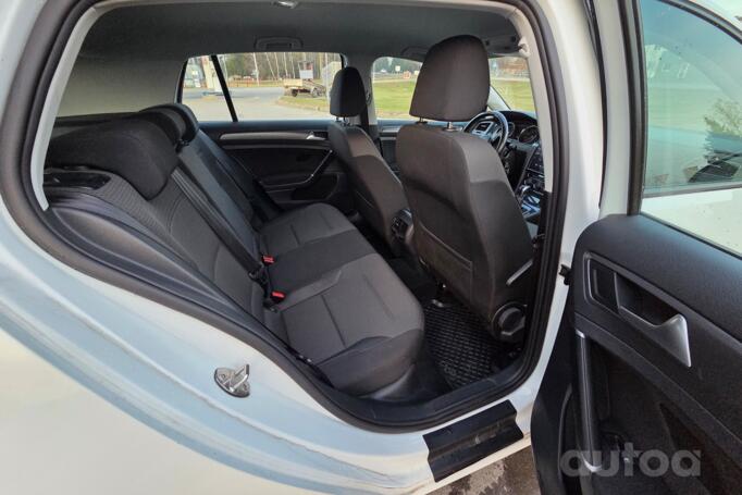 Volkswagen Golf 7 generation [restyling] R hatchback 5-doors