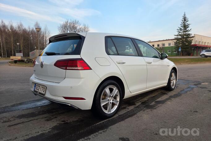 Volkswagen Golf 7 generation [restyling] R hatchback 5-doors
