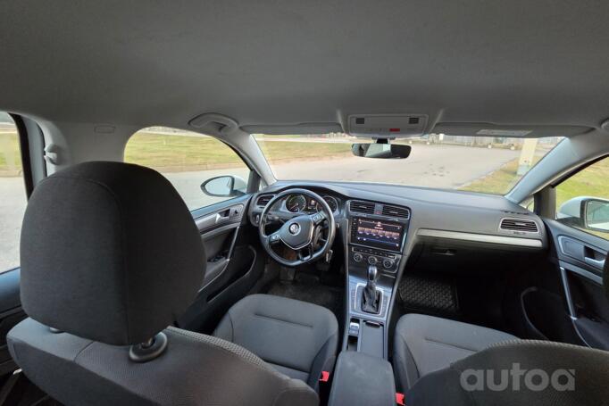 Volkswagen Golf 7 generation [restyling] R hatchback 5-doors