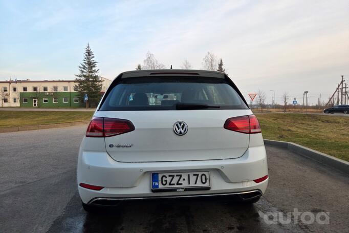 Volkswagen Golf 7 generation [restyling] R hatchback 5-doors