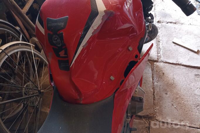 Honda CBR