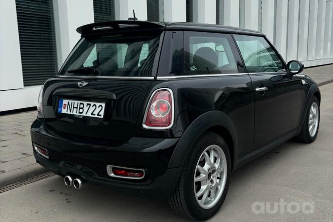 Mini Cooper S R56 Hatchback