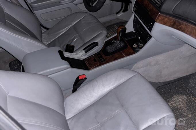 BMW 5 Series E39 [restyling] Touring wagon