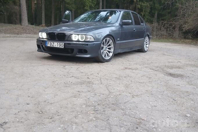 BMW 5 Series E39 Sedan 4-doors