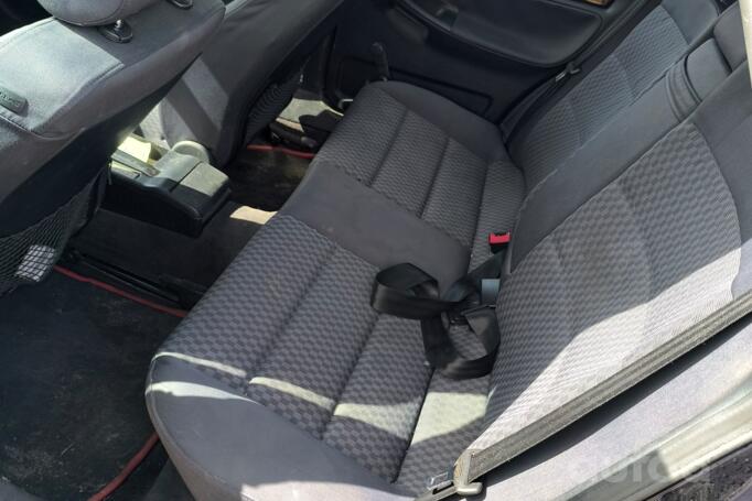 Audi A4 B5 [restyling] Sedan