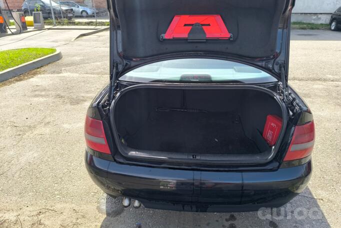 Audi A4 B5 [restyling] Sedan