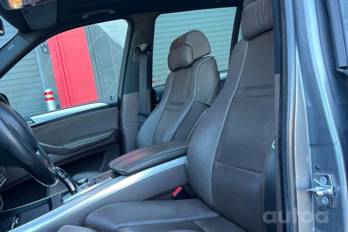 BMW X5 E70 Crossover
