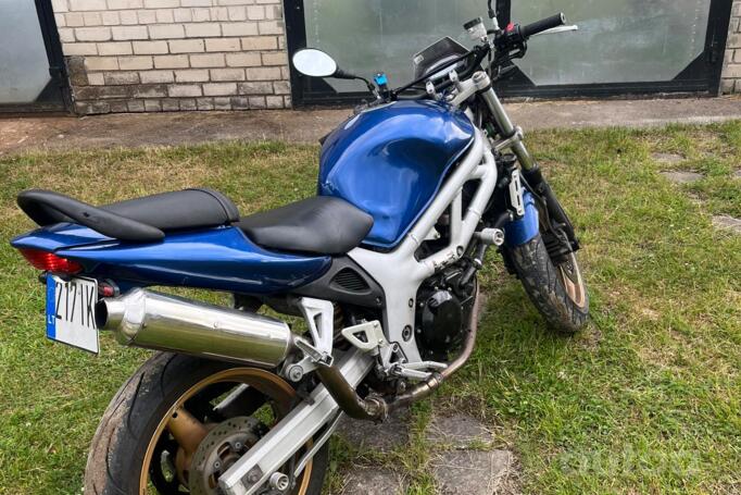 Suzuki SV