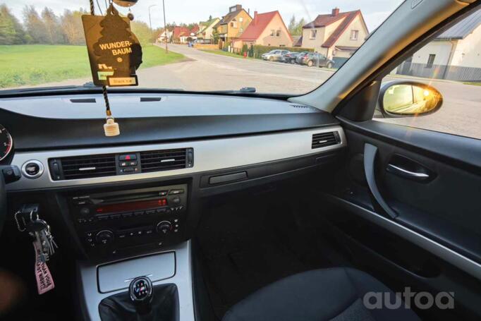 BMW 3 Series E90/E91/E92/E93 Sedan