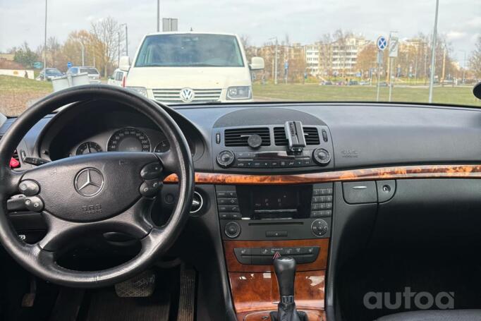 Mercedes-Benz E-Class W211 [restyling]