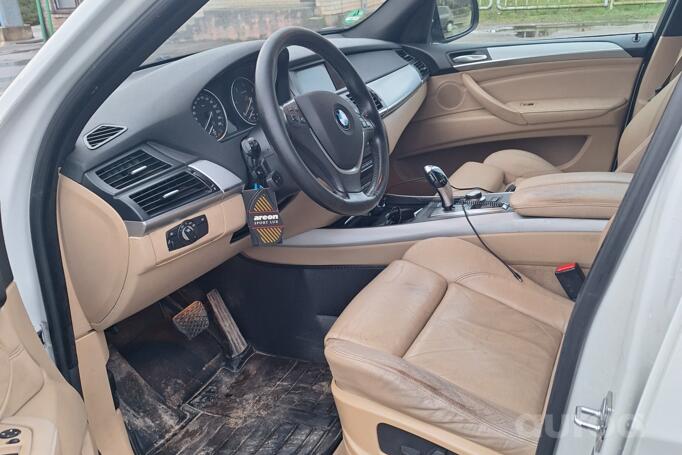 BMW X5 E70 Crossover