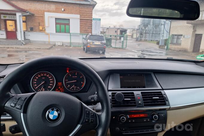 BMW X5 E70 Crossover