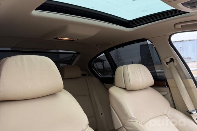 BMW 5 Series F07/F10/F11 Sedan