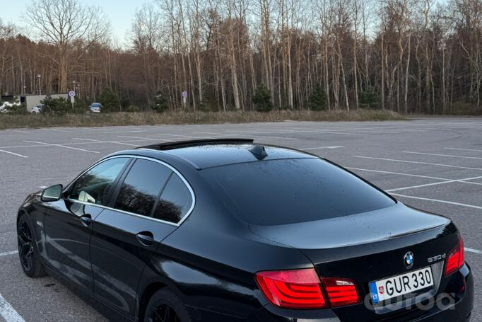 BMW 5 Series F07/F10/F11 Sedan