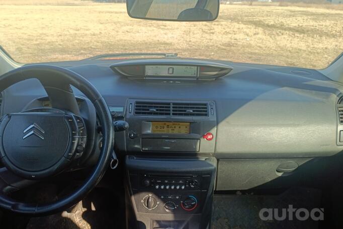 Citroen C4 1 generation Hatchback 3-doors