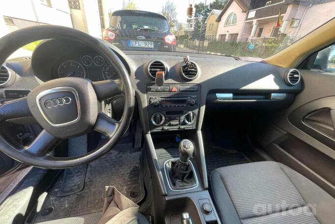 Audi A3 8P/8PA [restyling] Hatchback 3-doors