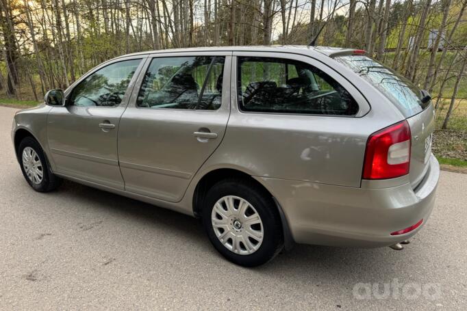 Skoda Octavia 2 generation [restyling] Combi wagon 5-doors