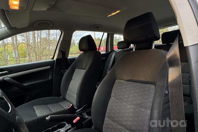 Skoda Octavia 2 generation [restyling] Combi wagon 5-doors