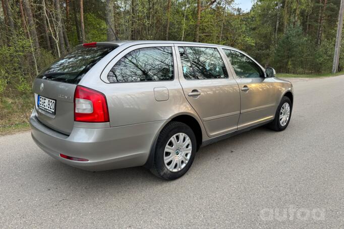 Skoda Octavia 2 generation [restyling] Combi wagon 5-doors