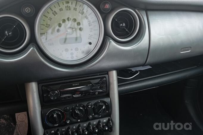 Mini Cooper R50 Hatchback