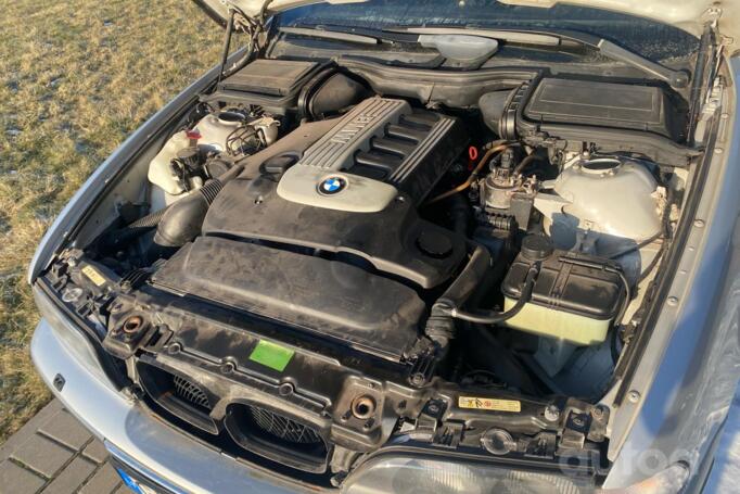 BMW 5 Series E39 Touring wagon