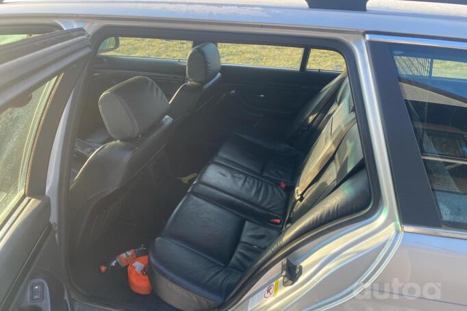 BMW 5 Series E39 Touring wagon