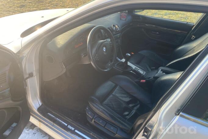 BMW 5 Series E39 Touring wagon