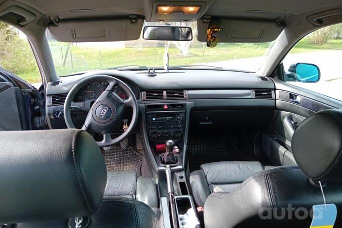Audi A6 4B/C5 Sedan