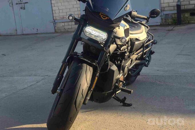 Harley Davidson S