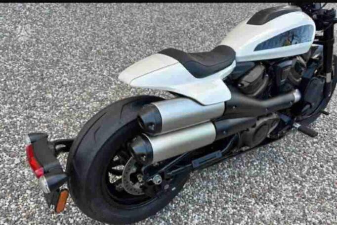 Harley Davidson S