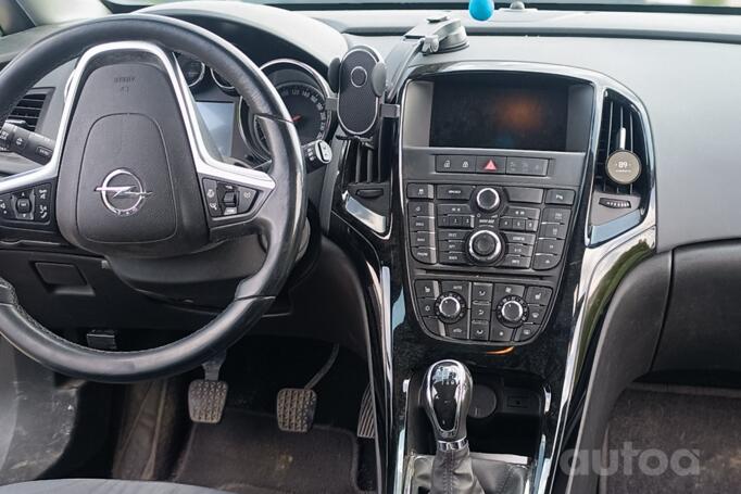 Opel Astra J [restyling] Sports Tourer wagon 5-doors