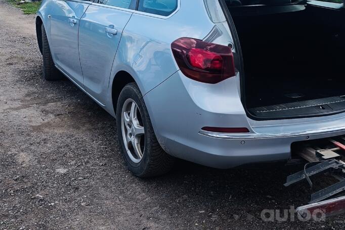 Opel Astra J [restyling] Sports Tourer wagon 5-doors
