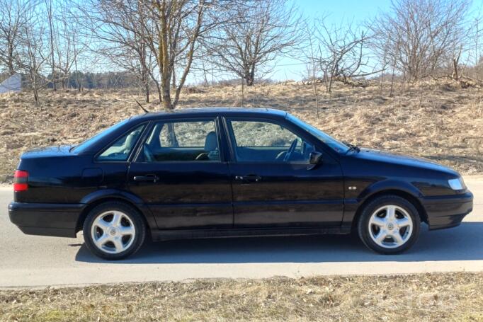 Volkswagen Passat B4 Sedan