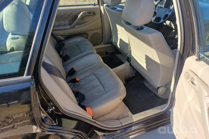 Volkswagen Passat B4 Sedan