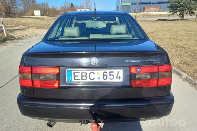 Volkswagen Passat B4 Sedan